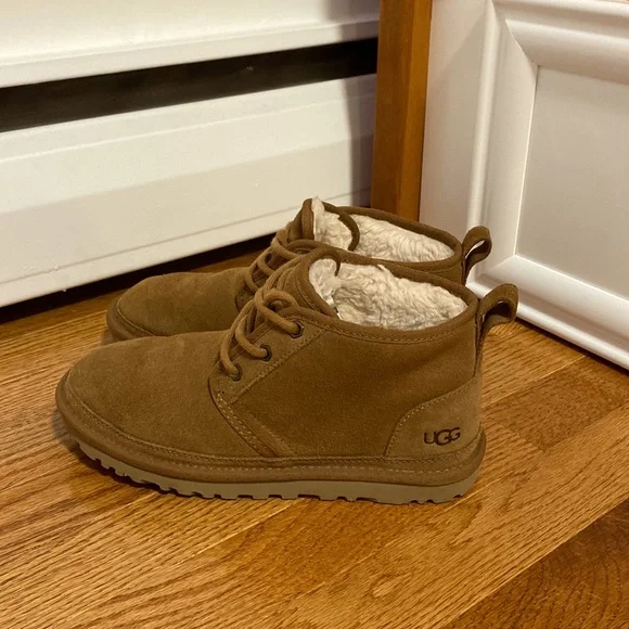 UGG | Shoes | Ugg Neumel Leather Shoes | Poshmark display picture 2